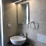 Leventis 1 Apartman *
