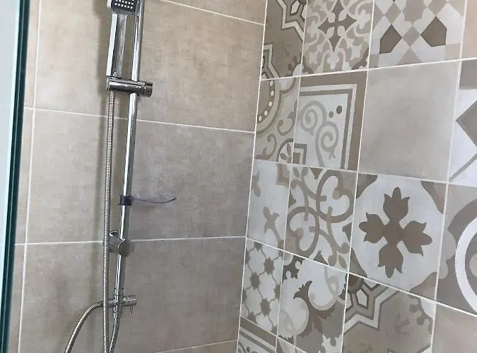 Leventis 1 Apartman *